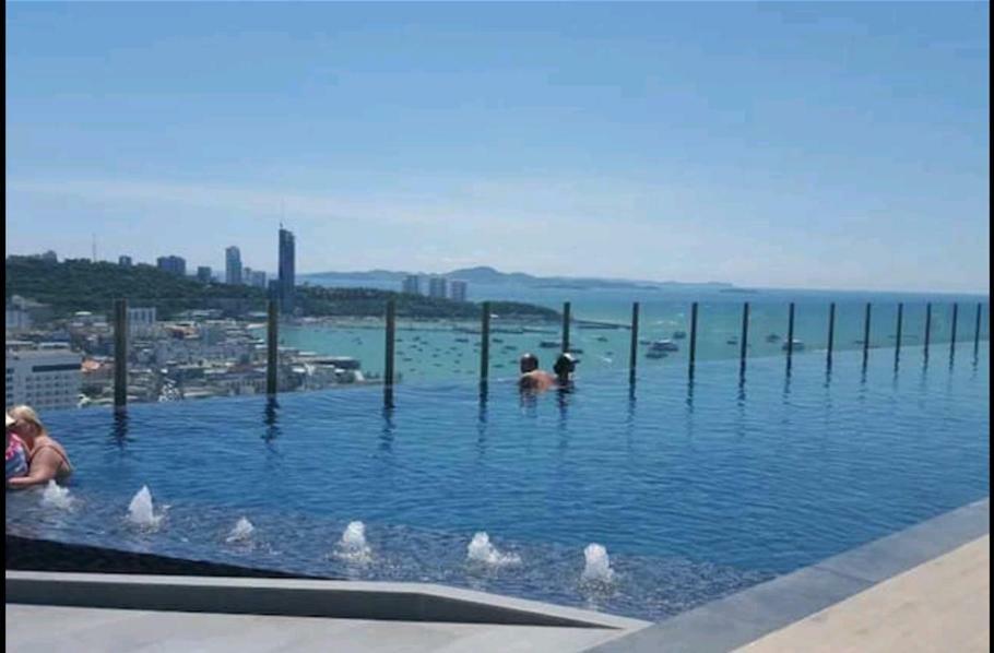 The Base Central Pattaya Ngoại thất bức ảnh